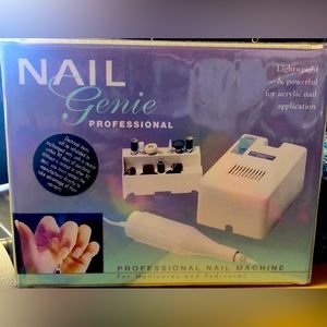 Nail genie professional like new